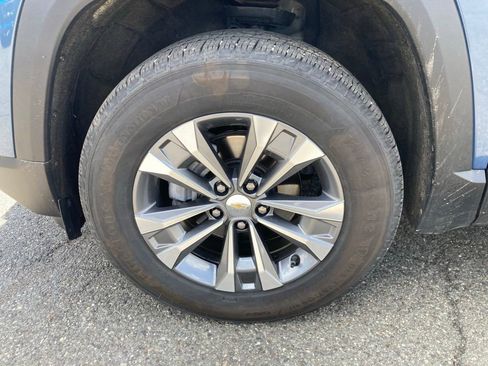 Used 2025 Chevrolet Equinox LT w/ Convenience Package II FWD image 26