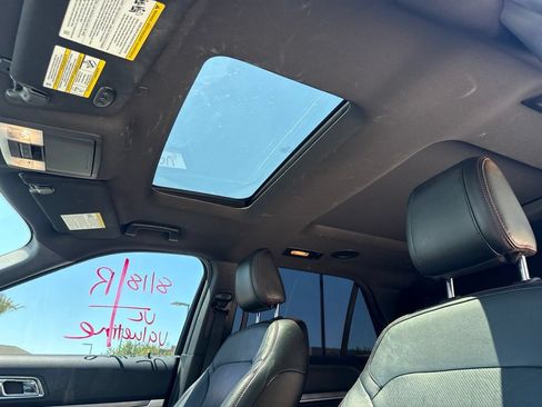 Used 2018 Ford Explorer Sport w/ Equipment Group 401A AWD/4WD image 21