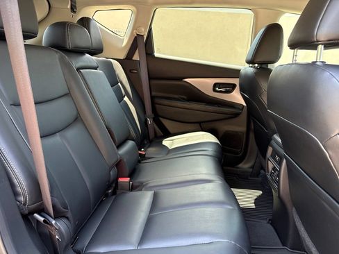 Used 2022 Nissan Murano SV w/ SV Midnight Edition Package FWD image 21