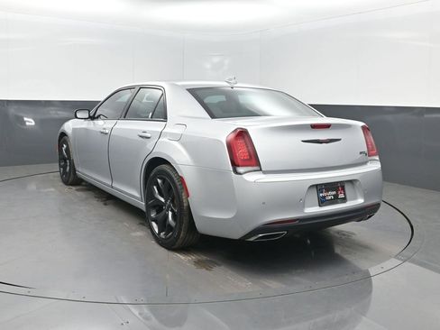 Used 2021 Chrysler 300 S RWD image 3
