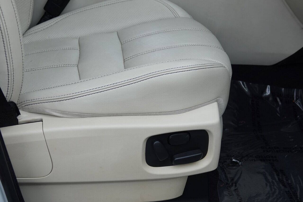 Used 2011 Land Rover Range Rover Sport Supercharged AWD/4WD image 83