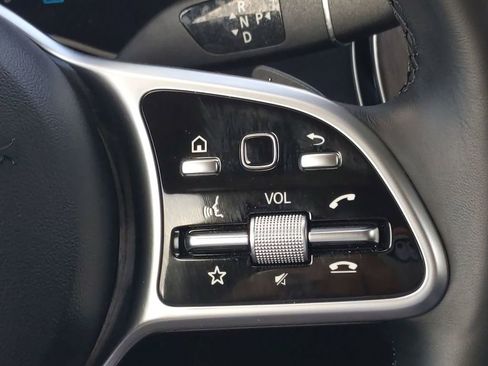 Certified 2021 Mercedes-Benz GLC 300 4MATIC image 22