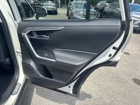 Used 2022 Toyota RAV4 XLE Premium AWD/4WD image 23