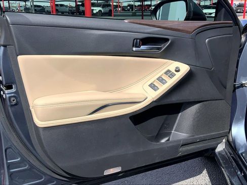 Used 2022 Toyota Avalon XLE image 22