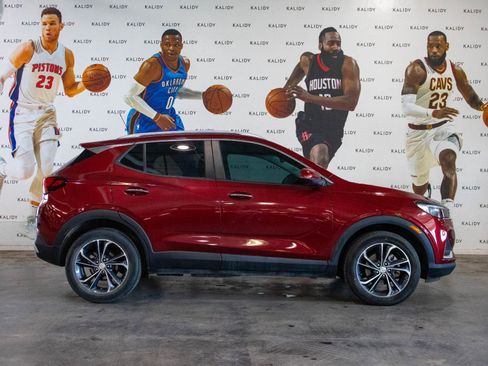 Used 2022 Buick Encore GX Select FWD image 17