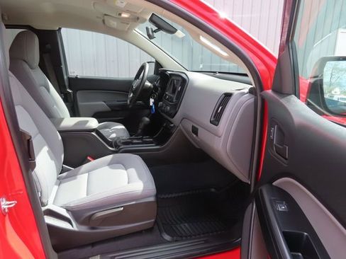 Used 2020 GMC Canyon 4x4 Extended Cab w/ Convenience Package image 22