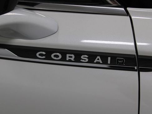 Used 2020 Lincoln Corsair Reserve w/ Equipment Group 202A AWD/4WD image 12