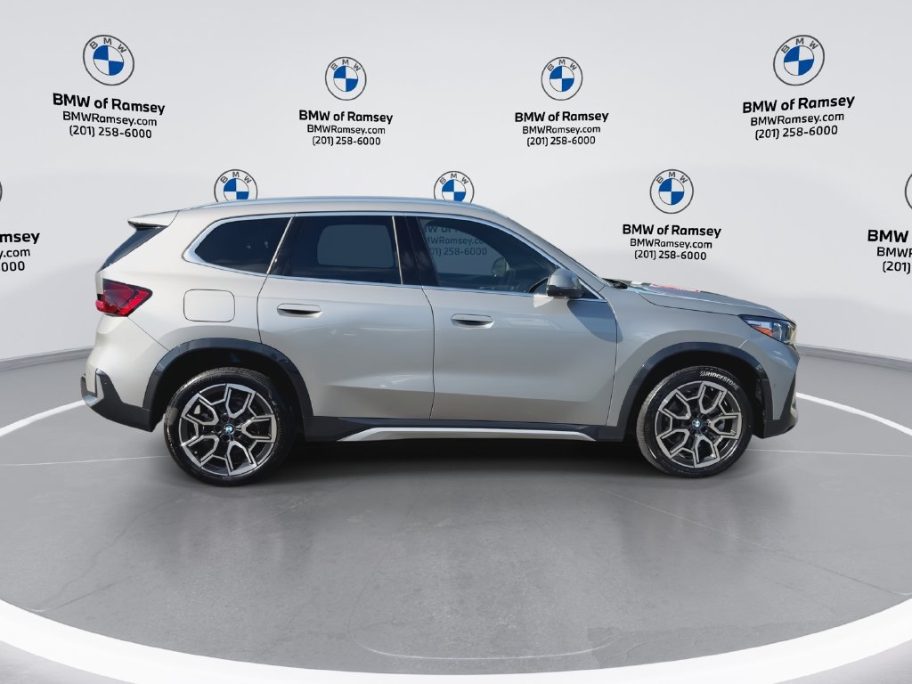Used 2026 BMW X1 xDrive28i w/ Technology Package AWD/4WD image 9