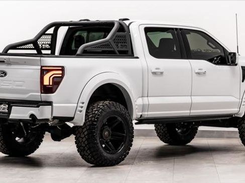Used 2025 Ford F150 Lariat AWD/4WD image 8
