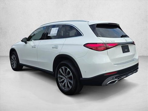 Used 2023 Mercedes-Benz GLC 300 image 7