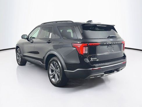 New 2026 Ford Explorer Active w/ Active Comfort Package AWD/4WD image 9