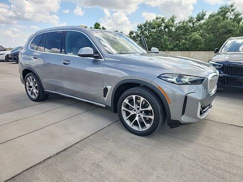 Used 2024 BMW X5 sDrive40i w/ Parking Assistance Package image 1