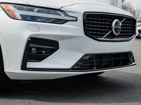 Used 2025 Volvo S60 B5 Plus AWD/4WD image 14