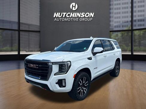Used 2024 GMC Yukon AT4 w/ AT4 Premium Package AWD/4WD image 3