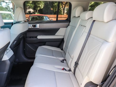 New 2026 Hyundai Santa Fe SEL image 18