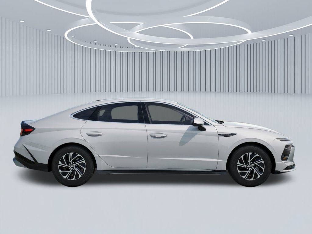 New 2026 Hyundai Sonata Blue FWD image 7