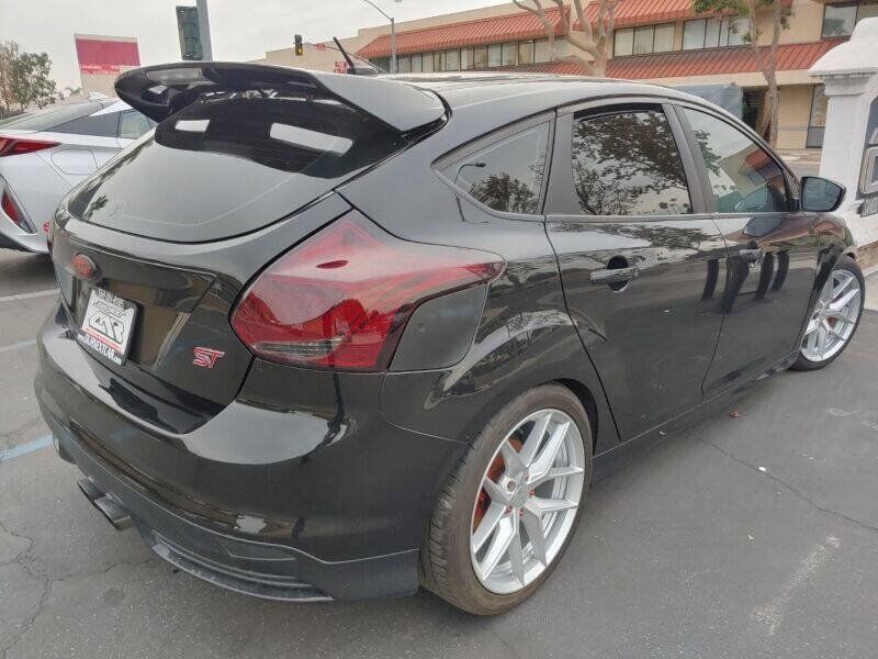 Used 2014 Ford Focus ST w/ Equipment Group 202A FWD image 31