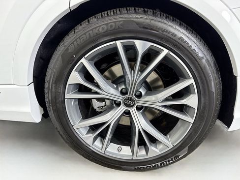 Used 2026 Audi Q8 Premium Plus image 30