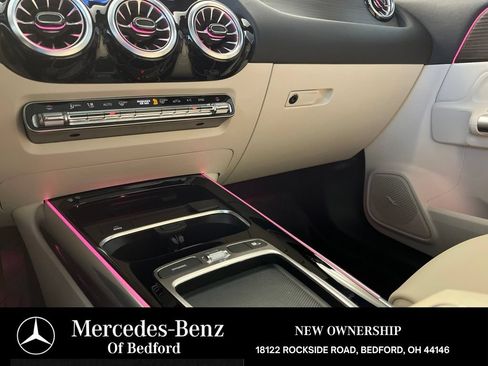 Used 2026 Mercedes-Benz GLA 250 4MATIC image 32