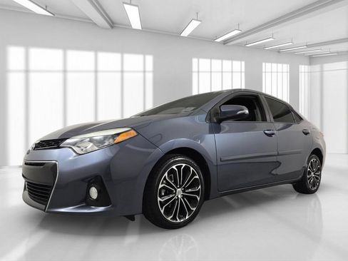 Used 2014 Toyota Corolla S FWD image 2