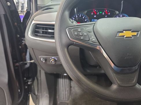 Used 2024 Chevrolet Equinox LS w/ LS Convenience Package FWD image 10