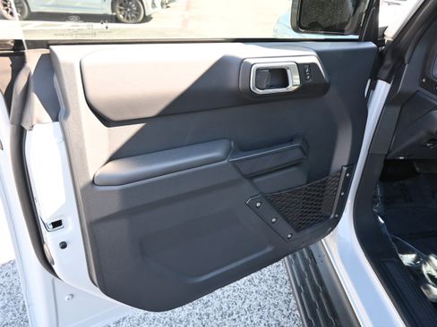 New 2026 Ford Bronco Outer Banks image 14