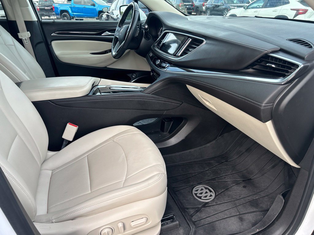 Used 2024 Buick Enclave Essence w/ LPO, Floor Liner Package FWD image 20