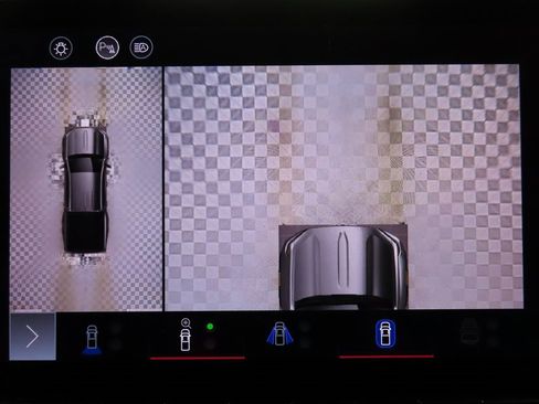 Used 2024 GMC Canyon AT4X image 16