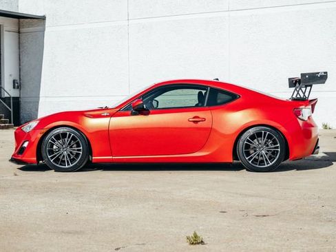 Used 2013 Scion FR-S image 11