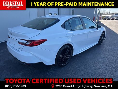 Certified 2025 Toyota Camry SE image 5