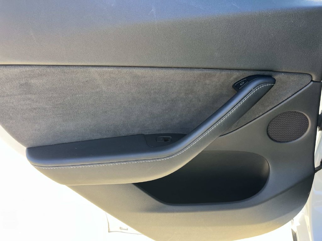 Used 2021 Tesla Model Y Performance AWD/4WD image 15