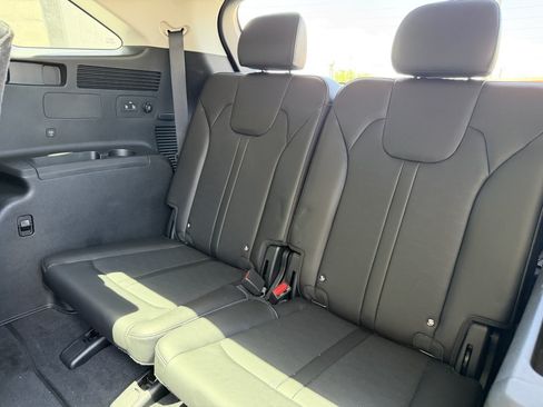 Used 2024 Kia Sorento S w/ Panoramic Sunroof Package AWD/4WD image 34