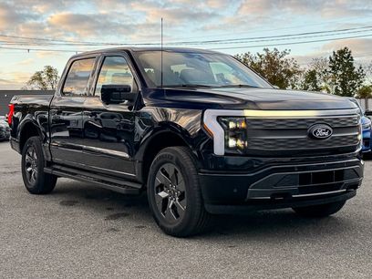 New 2025 Ford F150 Lightning Lariat