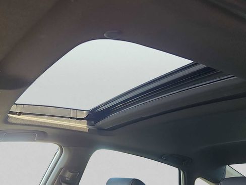 Used 2021 Honda Accord Sport image 15