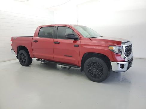 Used 2021 Toyota Tundra SR5 w/ SR5 Upgrade Package RWD image 4