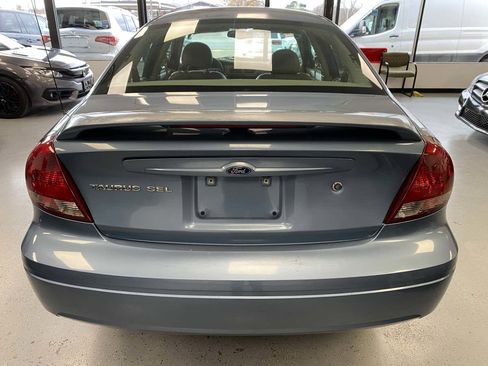 Used 2005 Ford Taurus SEL image 10