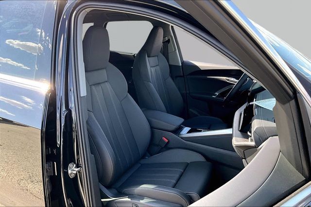 New 2026 Audi Q5 Premium Plus AWD/4WD image 7