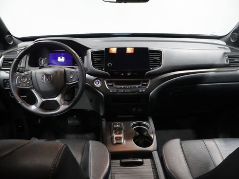 Used 2023 Honda Passport TrailSport image 18