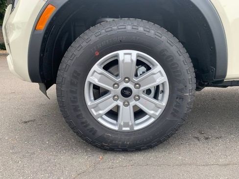 New 2025 Ford Ranger XL image 10