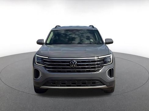 Used 2026 Volkswagen Atlas SE AWD/4WD image 3