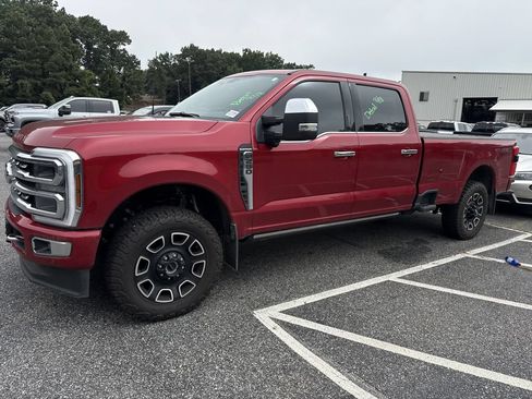 Used 2024 Ford F250 Platinum AWD/4WD image 6