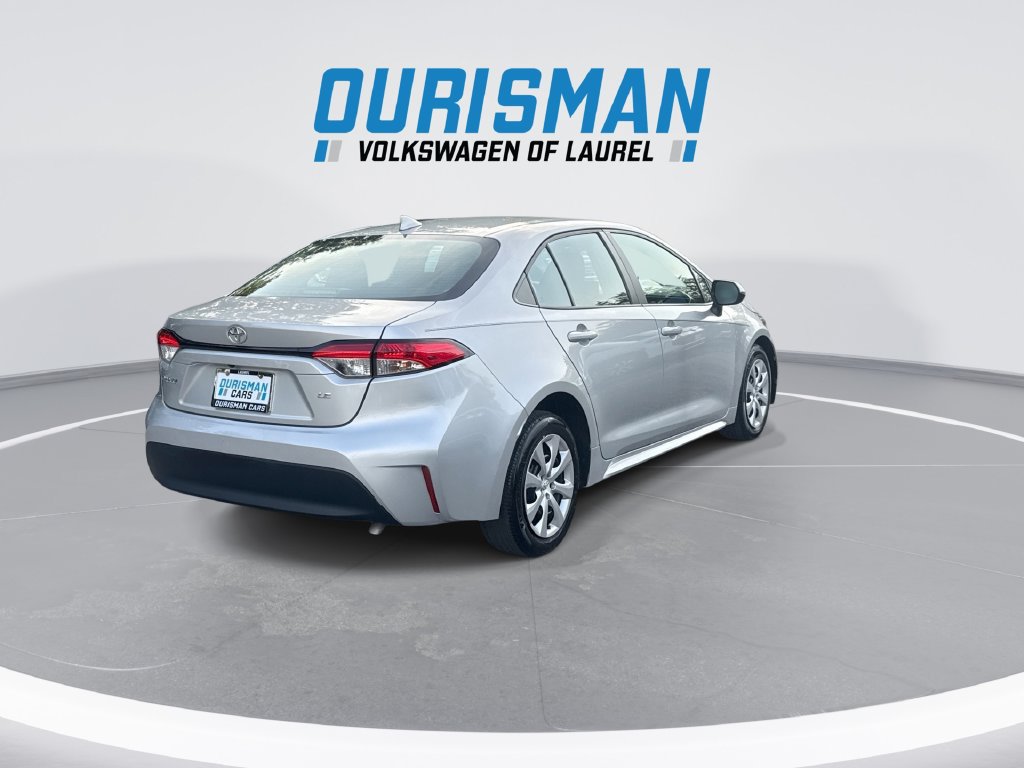 Used 2024 Toyota Corolla LE FWD image 8