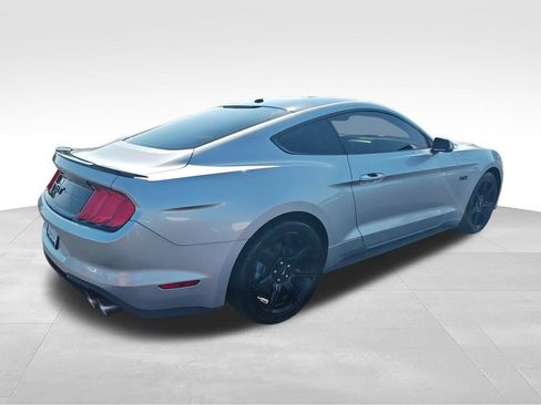 Used 2019 Ford Mustang GT Premium w/ Black Accent Package RWD image 5