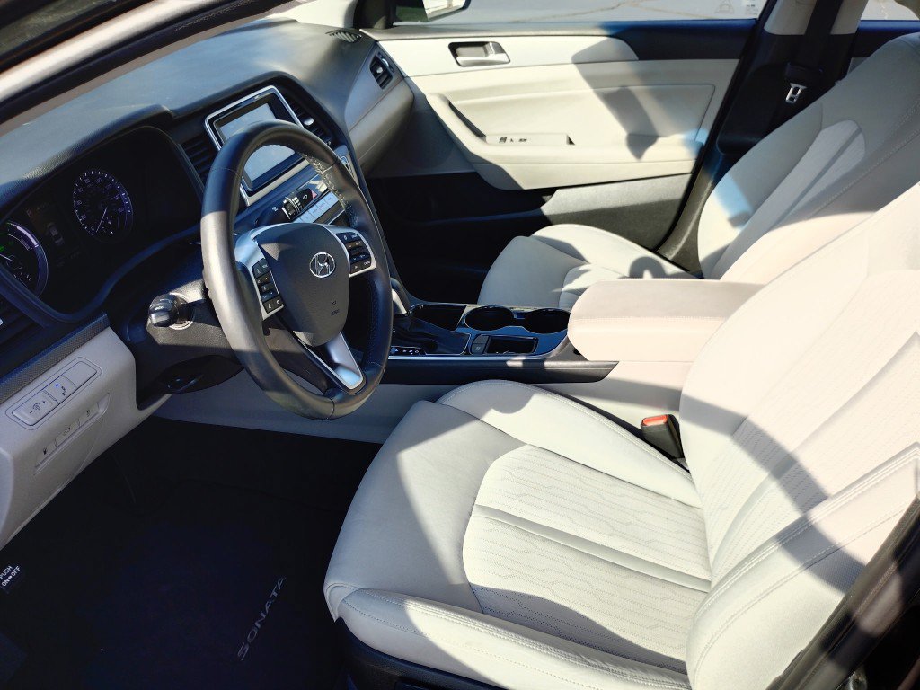 Used 2018 Hyundai Sonata SE FWD image 7