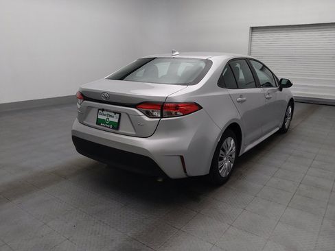 Used 2025 Toyota Corolla LE FWD image 9