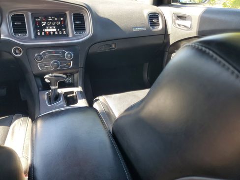 Used 2022 Dodge Charger SXT w/ Leather Interior Group image 14