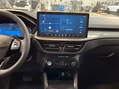 Used 2023 Ford Escape Active w/ Tech Pack #2 image 18