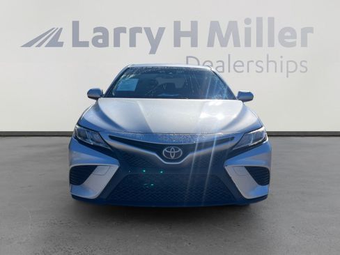 Used 2018 Toyota Camry SE image 8