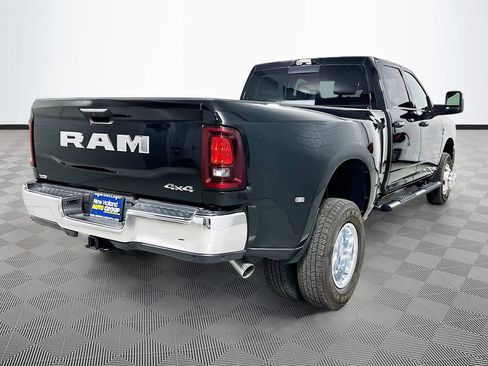 New 2026 RAM 3500 Tradesman AWD/4WD image 4