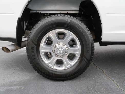 Used 2024 RAM 3500 Big Horn image 12